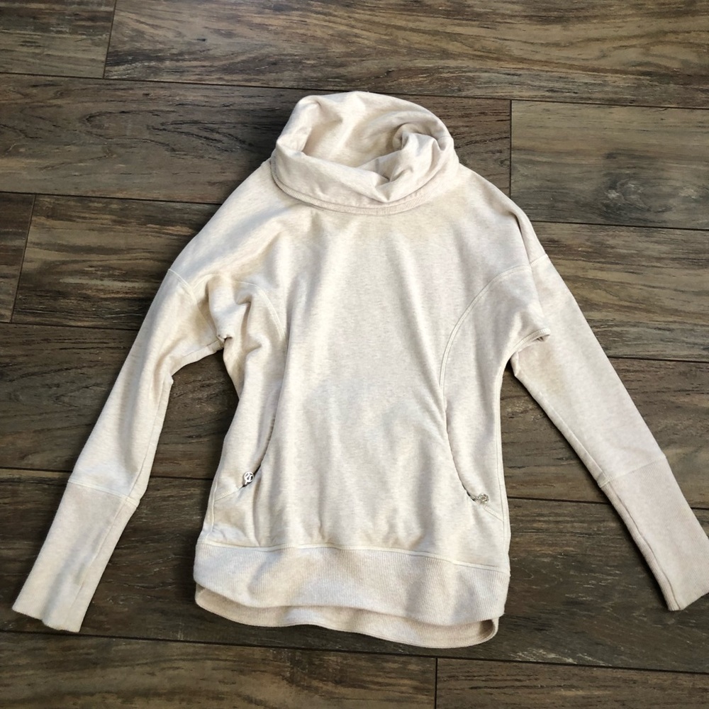 Lululemon sweatshirt size 2